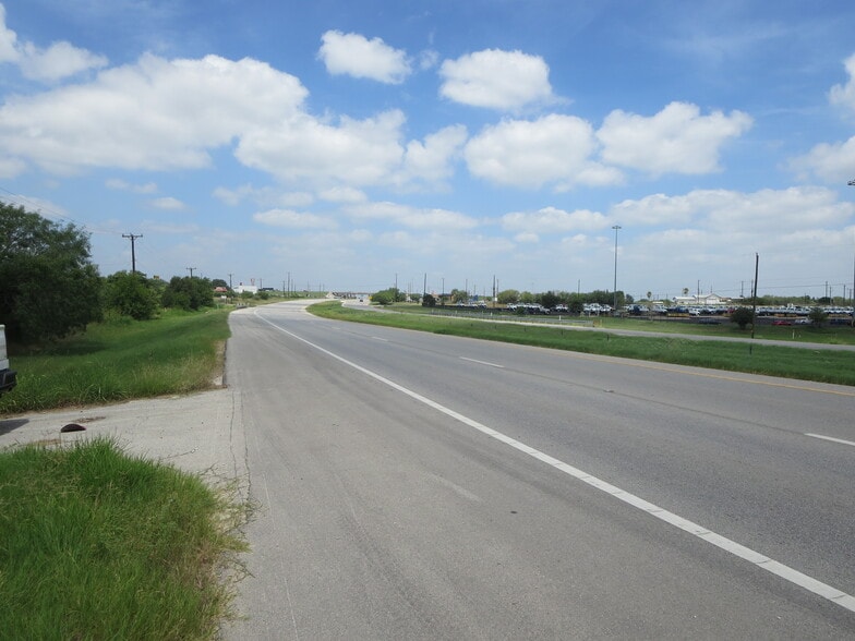 More Photos Of 4480 E Loop 1604, Elmendorf Land For Sale