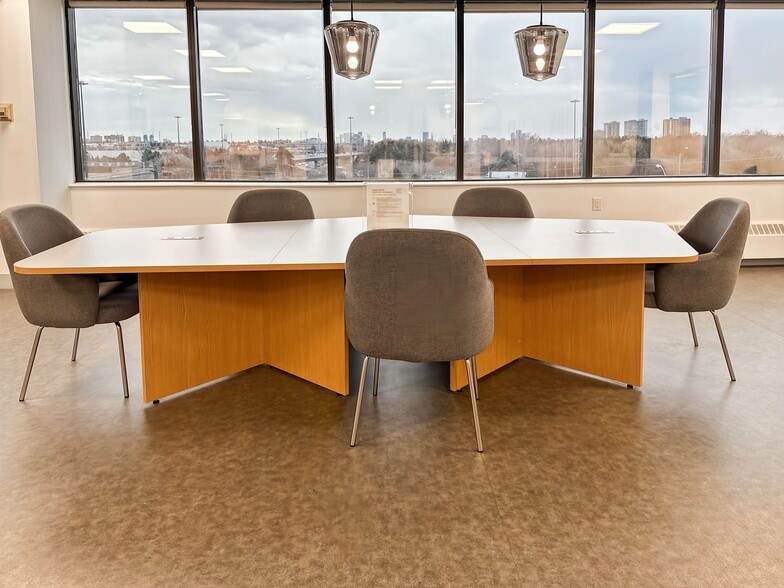 More Photos Of 7030 Woodbine Ave, Markham Office For Lease