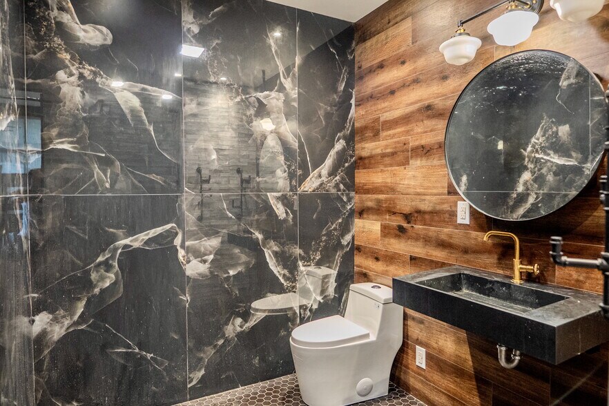 More Photos Of 231 Norman Ave, Brooklyn Apartments For Sale