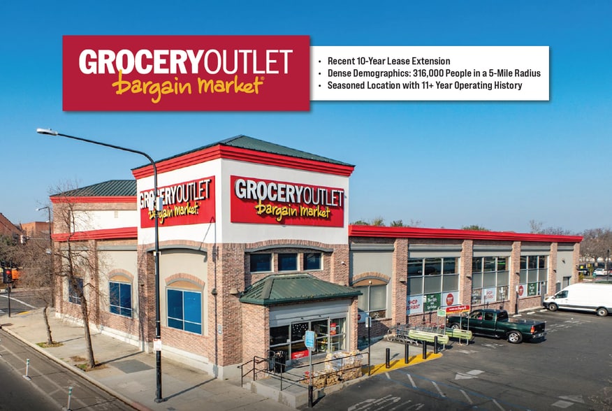 Primary Photo Of 2820 Tulare St, Fresno Freestanding For Sale