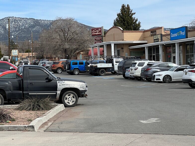 More Photos Of 1005 S St Francis Rd, Santa Fe General Retail For Sale