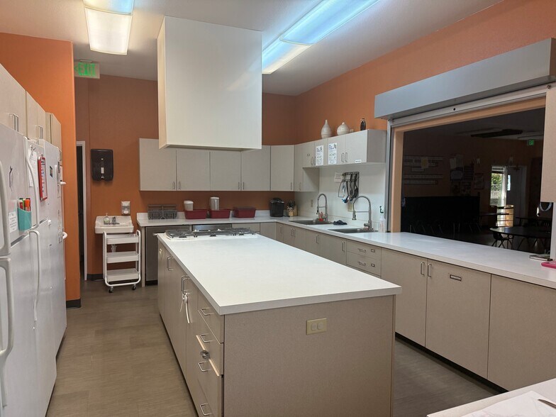 More Photos Of 2501 N Stokesberry Pl, Meridian Daycare Center For Sale