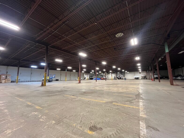 More Photos Of 650 Conklin Rd, Binghamton Distribution For Lease