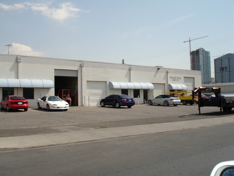 More Photos Of 3730-3750 Tompkins Ave, Las Vegas Warehouse For Lease