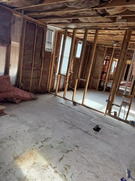 More Photos Of 177 Hi Way Supply Rd, Dunbar Office Residential For Sale