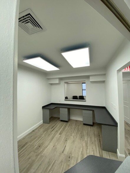 More Photos Of 1302 Kings Hwy, Brooklyn Medical For Lease