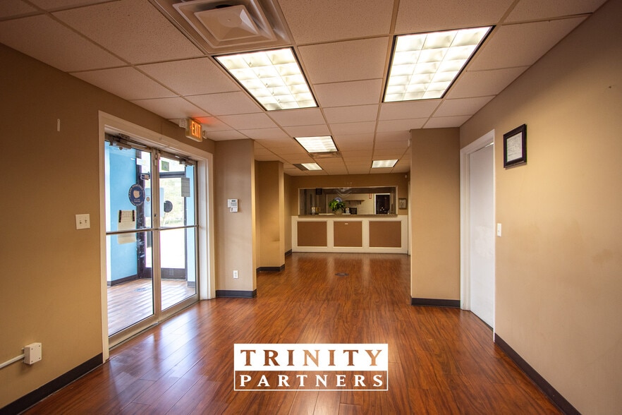 More Photos Of 110 Atrium Way, Columbia Medical For Sale