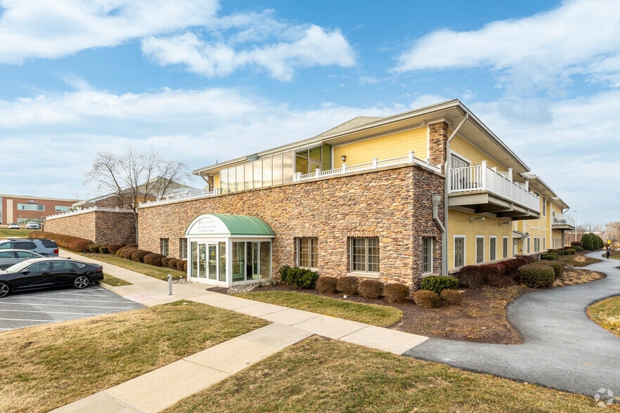 More Photos Of 24419 Millstream Dr, Aldie Medical For Lease