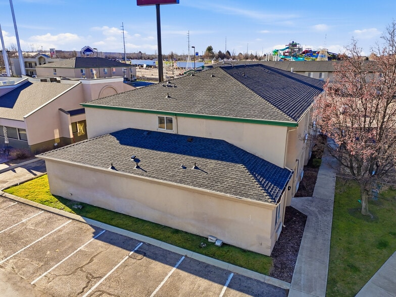 More Photos Of 1475 S Meridian Rd, Meridian Office For Sale