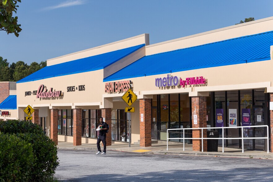 More Photos Of 6116-6154 Covington Hwy, Lithonia Unknown For Lease