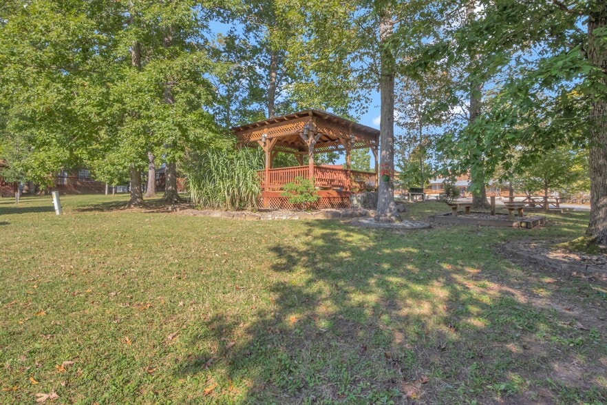 More Photos Of 11845 US 41 St, Monteagle Trailer Camper Park For Sale