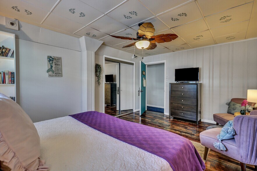 More Photos Of 24 Van Horne Ave, Tybee Island Hospitality For Sale