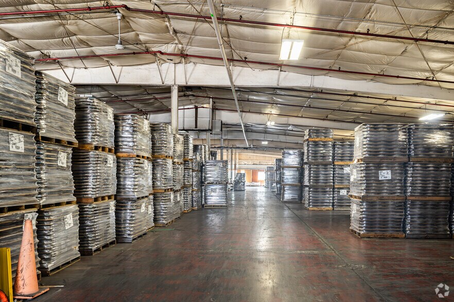 More Photos Of 240 E Industrial Pky, Fayette Manufacturing For Lease