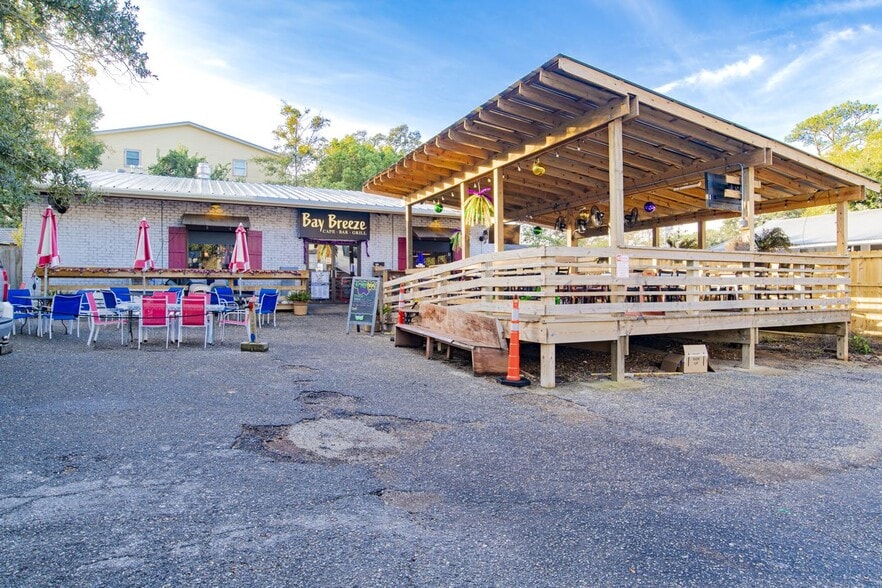 Primary Photo Of 212 1/2 Fairhope Ave, Fairhope Restaurant For Lease