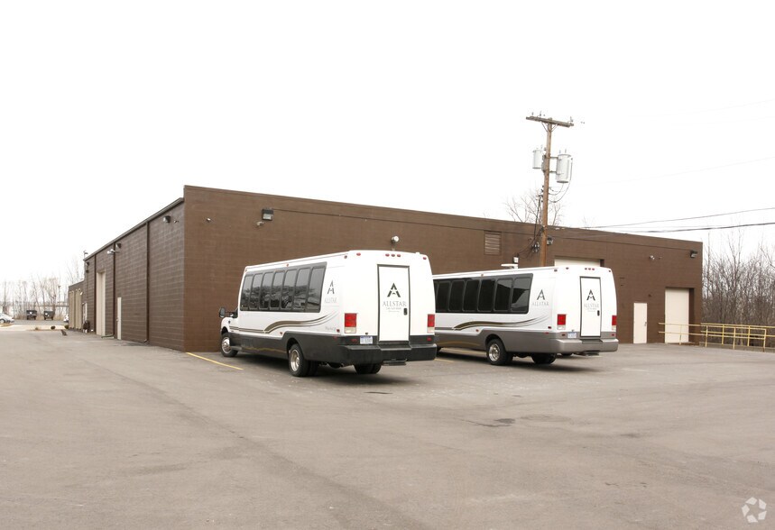 More Photos Of 2505 Industrial Row Dr, Troy Warehouse For Sale