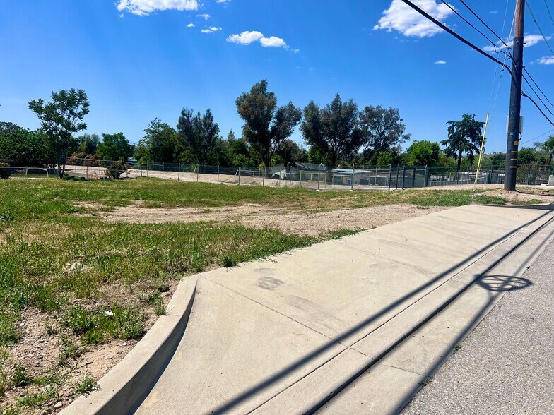 More Photos Of 12858 13th St, Yucaipa Land For Sale