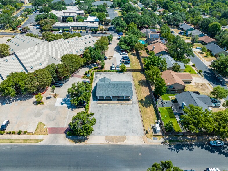 More Photos Of 5206 Wind River Rd, Austin Office For Sale