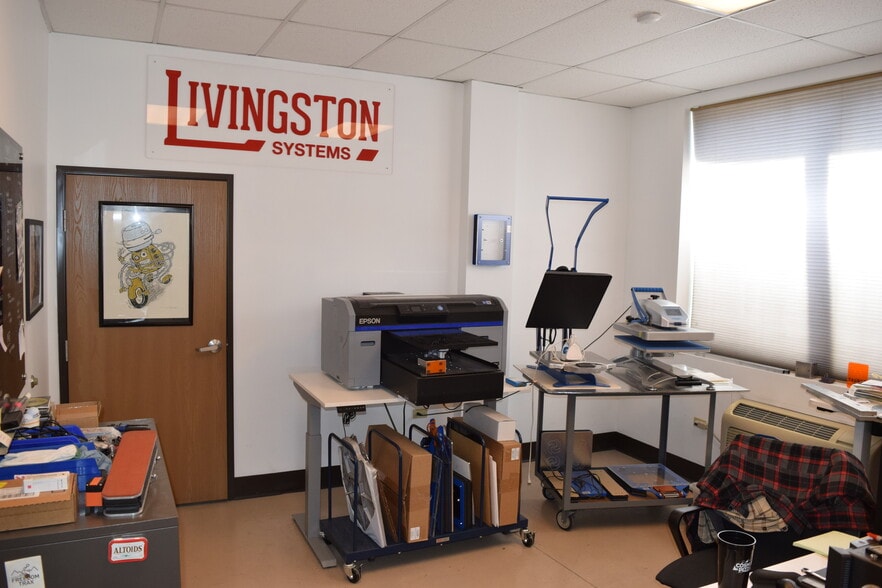 More Photos Of 2613 W 64th Ave, Denver Warehouse For Sale