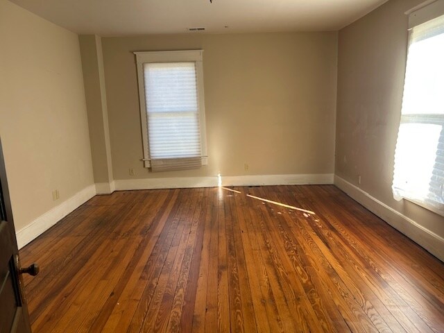 More Photos Of 320 Oakland Ave, Rock Hill Office For Sale