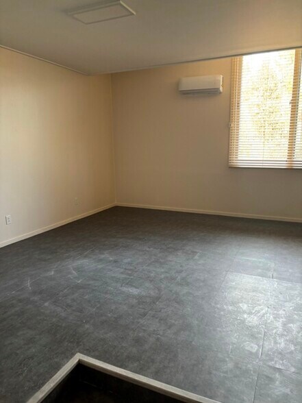 More Photos Of 12133 Henry St, Claxton Specialty For Sale