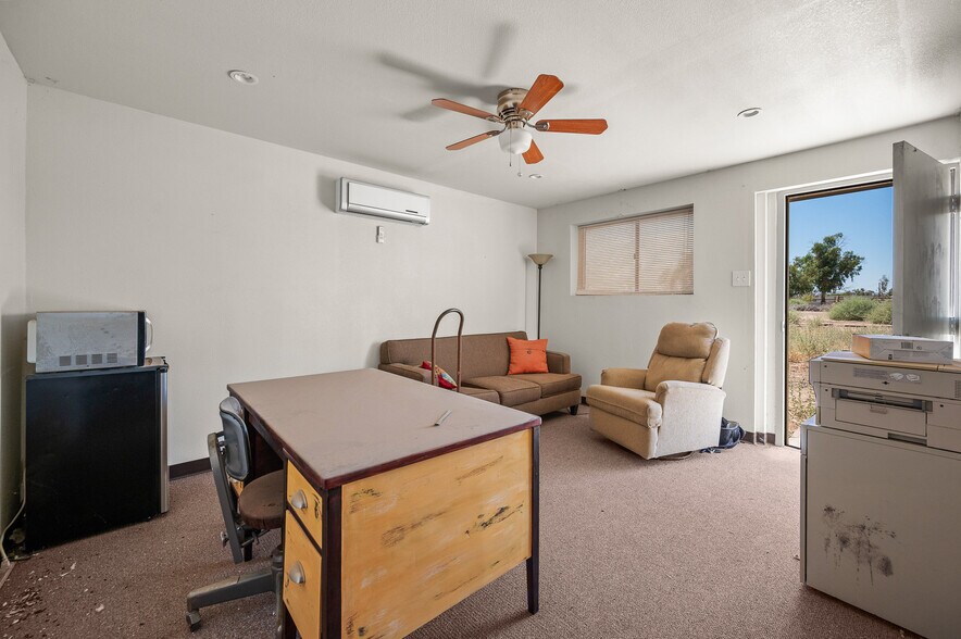 More Photos Of 9512 S Evans Ln, Mohave Valley Warehouse For Sale