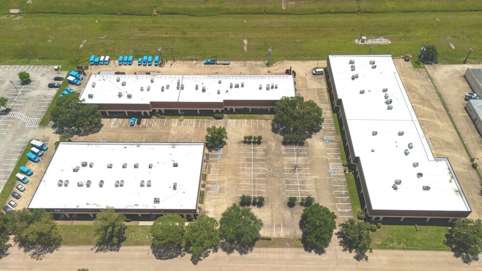 More Photos Of 1100 Hercules Ave, Houston Unknown For Lease