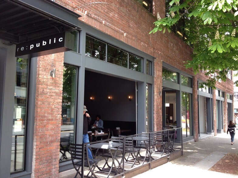 More Photos Of 425 Westlake Ave N, Seattle Storefront Retail Office For Sale