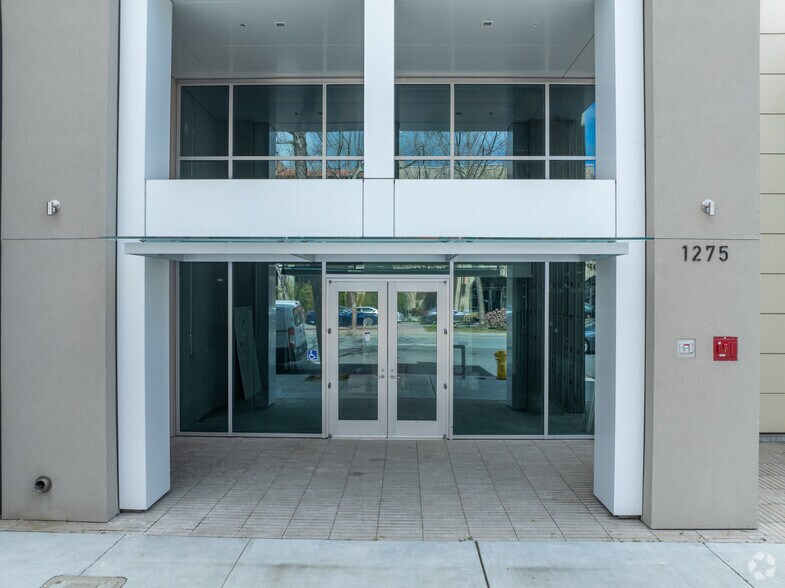 More Photos Of 1275 El Camino Real, Menlo Park Office For Sale