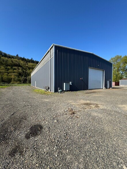 More Photos Of 76346 Barton Rd, Rainier Warehouse For Sale