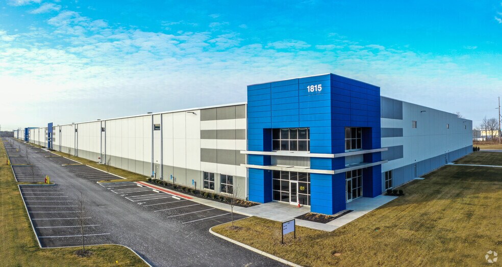 More Photos Of 1815 Beggrow St, Lockbourne Distribution For Lease