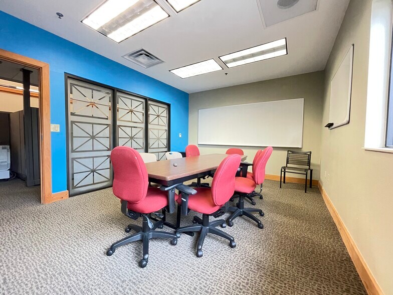 More Photos Of 6901 SW 24th Ave, Gainesville Coworking Space