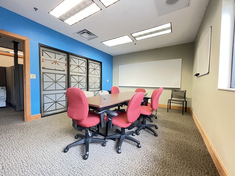 More Photos Of 6901 SW 24th Avenue, Gainesville Office For Lease