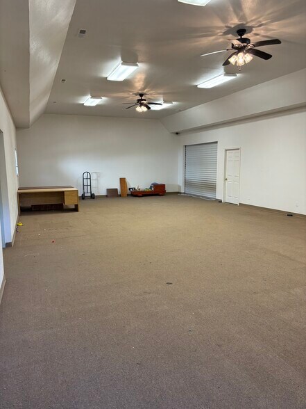 More Photos Of 725 W Highway 25 70, Dandridge Industrial For Sale