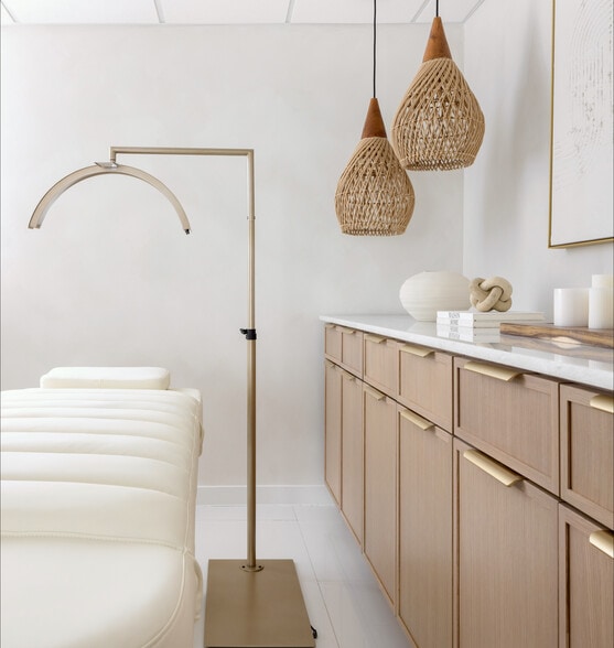 More Photos Of 40 SW 13th St, Miami Office Residential For Sale