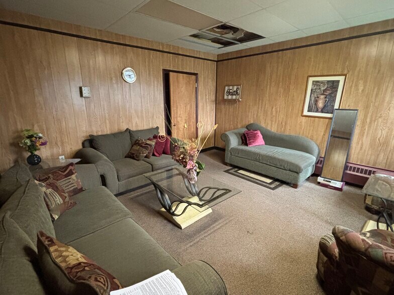 More Photos Of 15003 Joy Rd, Detroit Religious Facility For Sale