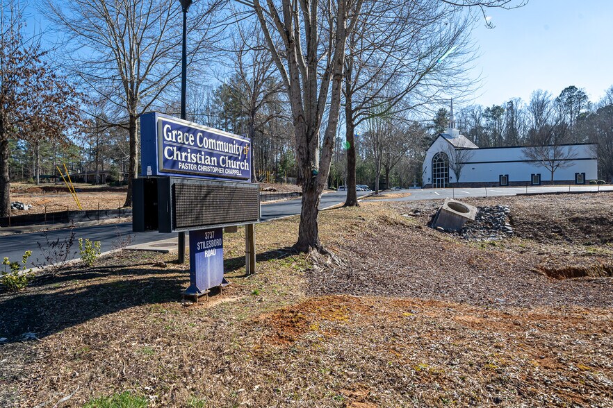 More Photos Of 3737 Stilesboro Rd NW, Kennesaw Flex For Sale