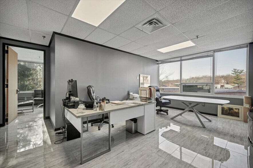 More Photos Of 540 N State Rd, Briarcliff Manor Village Medical For Lease