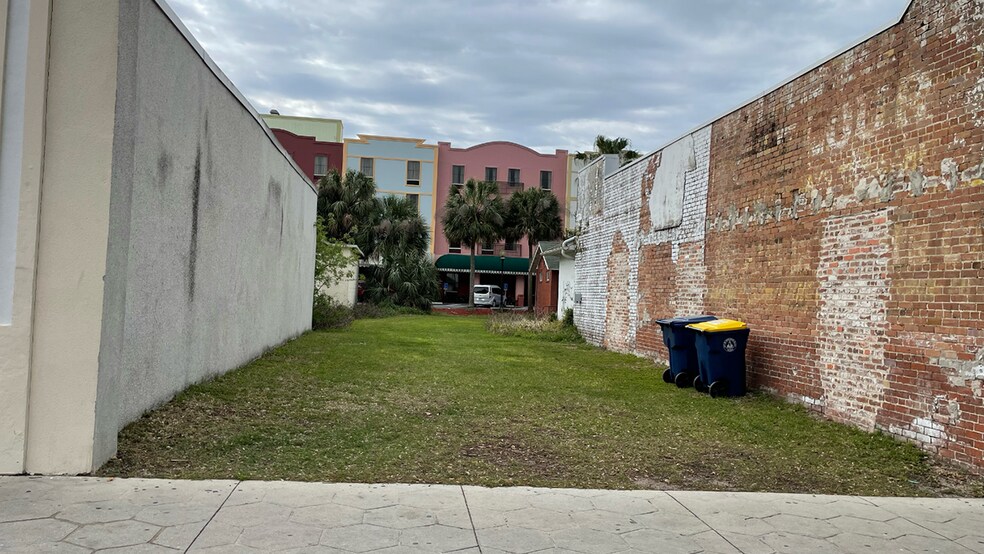 More Photos Of 112 Centre, Fernandina Beach Land For Sale