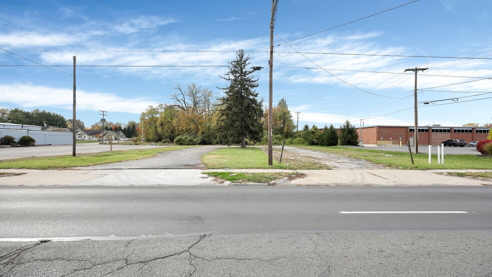 More Photos Of 3855 E Main St, Columbus Land For Sale