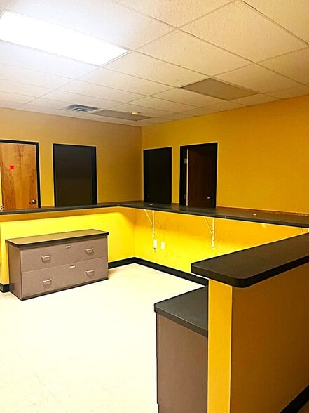 More Photos Of 1804 W Elliot Rd, Tempe Medical For Sale