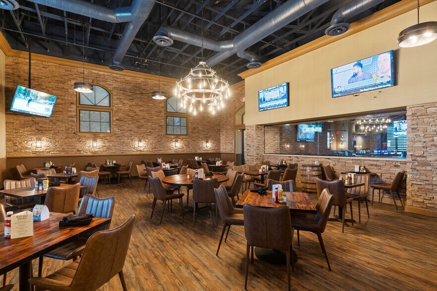 More Photos Of 2992 W Cheyenne Ave, North Las Vegas Restaurant For Sale