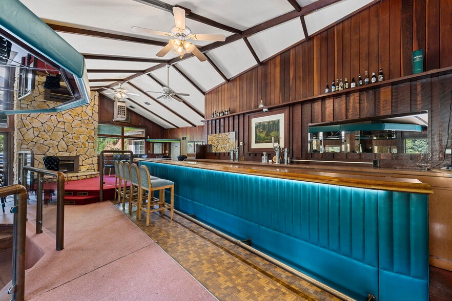 More Photos Of , Willits Unknown For Sale