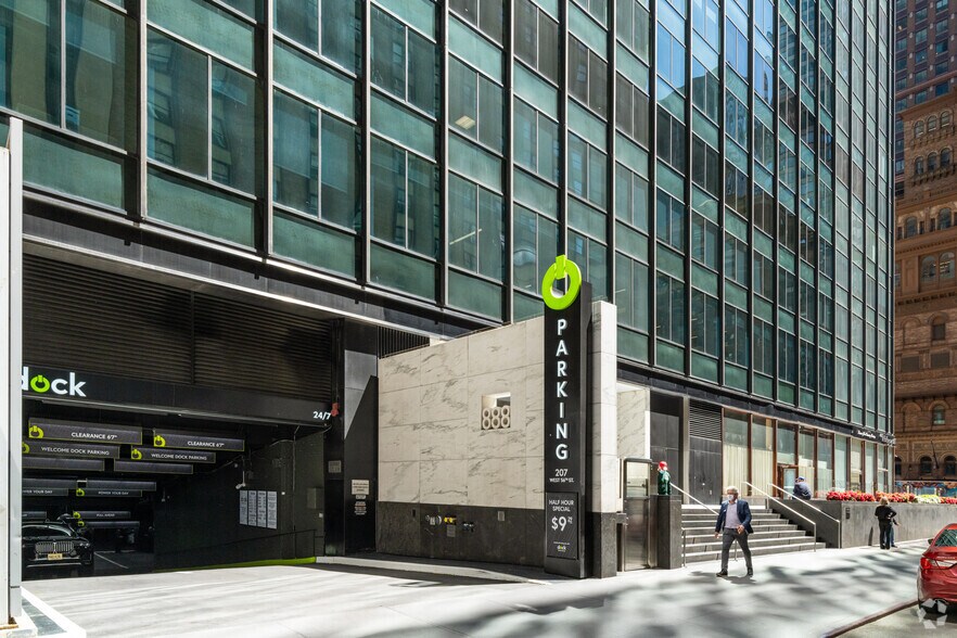 More Photos Of 888 7th Ave, New York Office For Lease