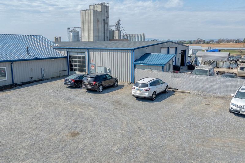 More Photos Of 1120 Mount Rock Rd, Shippensburg Distribution For Sale