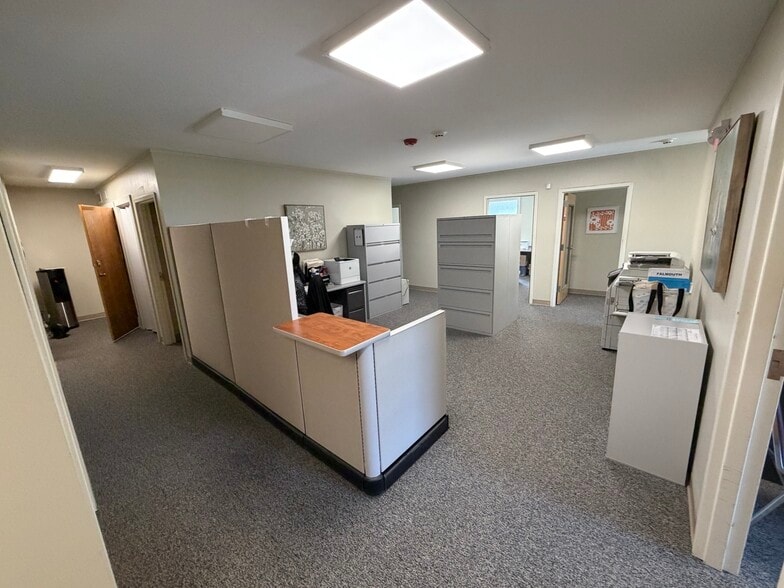 Primary Photo Of 144 Thadeus St, South Portland Office Residential For Lease
