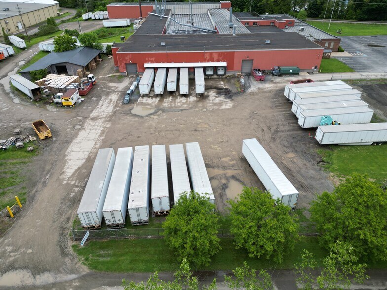 More Photos Of 304 Main Ave, Warren Warehouse For Sale