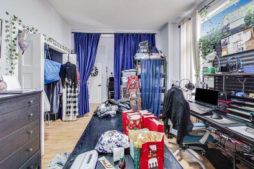 More Photos Of 932 N Richmond St, Chicago Multifamily For Sale