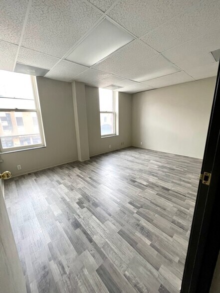 More Photos Of 66-74 Broadway N, Fargo General Retail For Lease