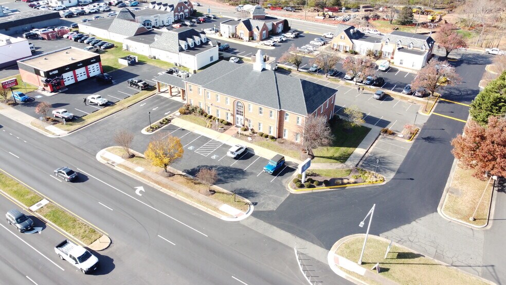 More Photos Of 8780 Centreville Rd, Manassas General Retail For Sale