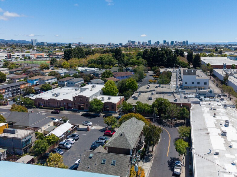 More Photos Of 5500 Doyle St, Emeryville Office For Sale